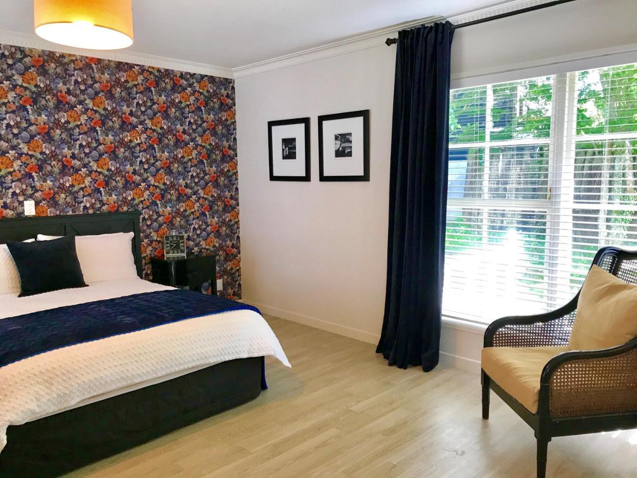Hugo & Carters Lodge Роторуа Экстерьер фото